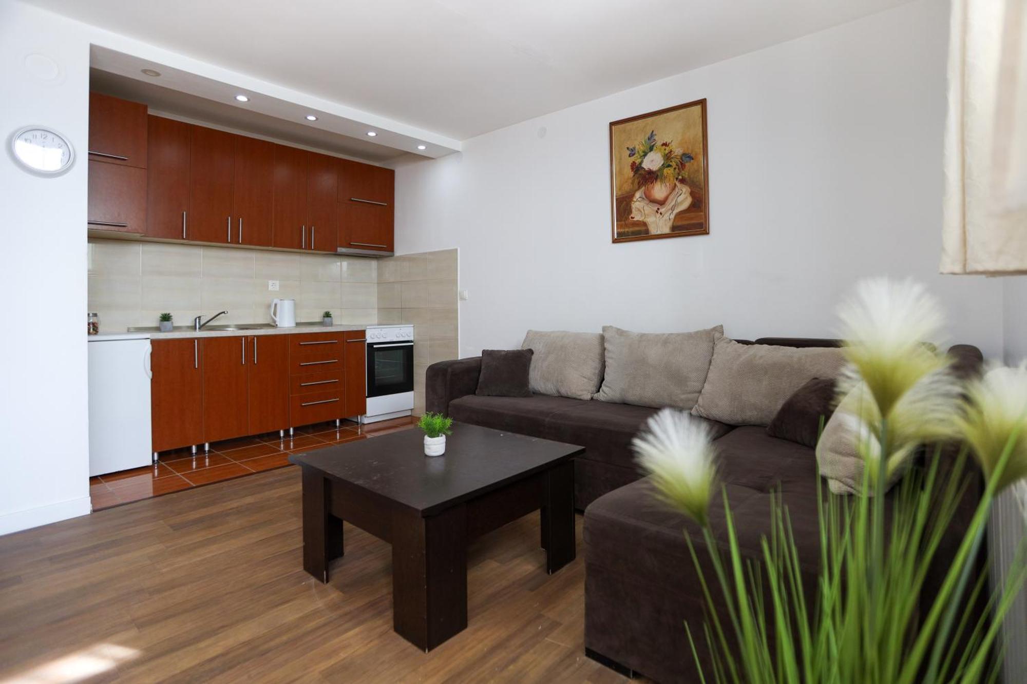 Airport Stay Apartments Surcin Luaran gambar